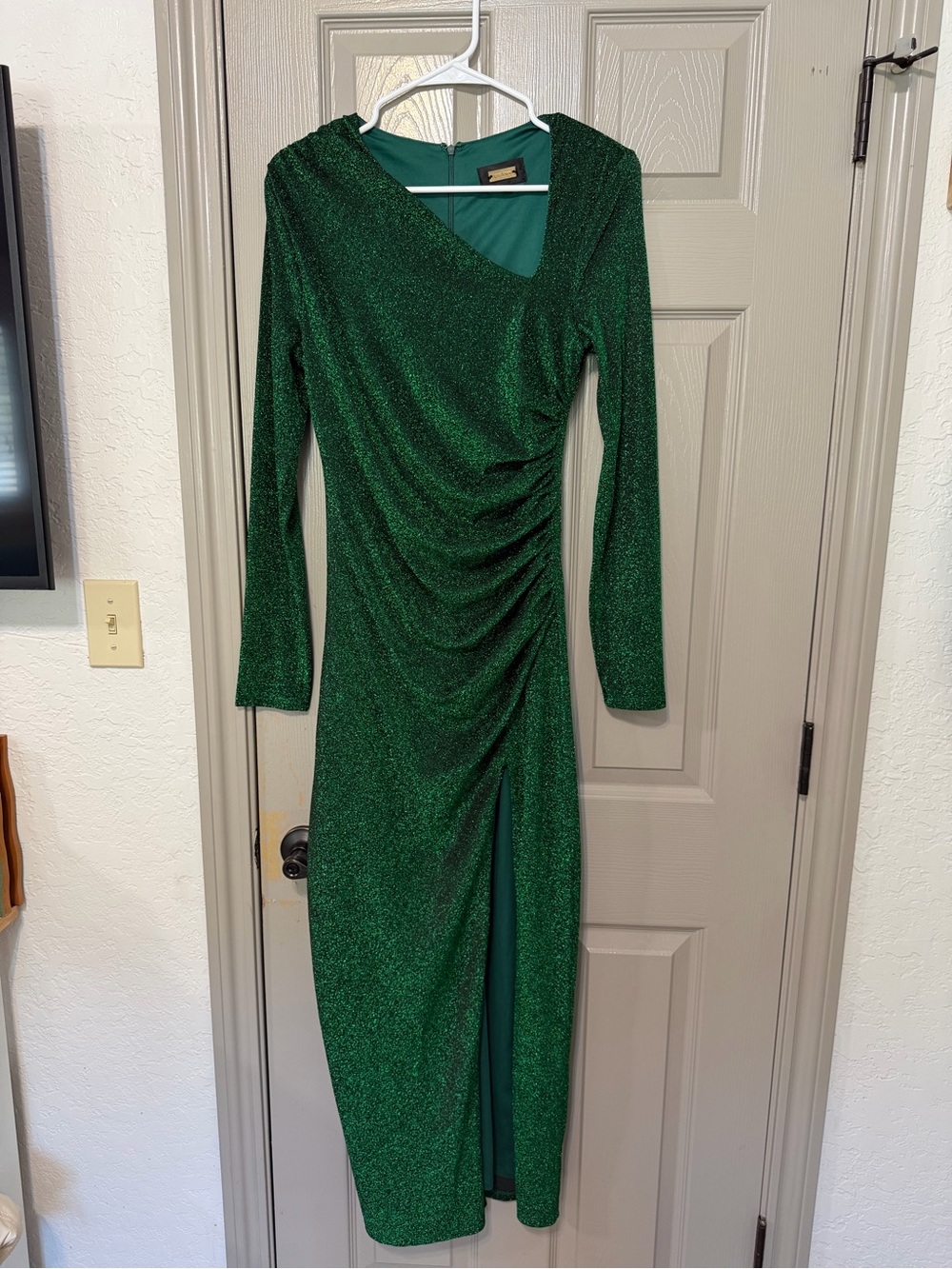 Alexia Admor Emerald Green Sparkle Long Sleeve Midi Dress